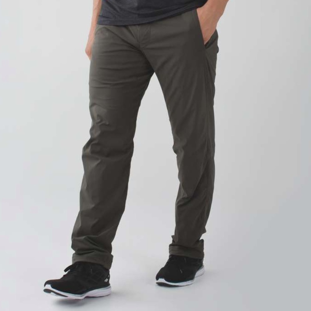 Lulu seawall trackpant LINED MEDIUM 2.0 olive RARE